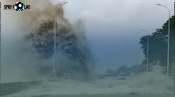 الإعصار فينا يضرب الإقليم الشمالي لأستراليا ويتسبب في أضرار كبيرة اليوم